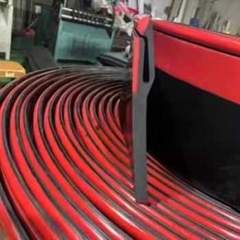 導(dǎo)料槽旁膠 電廠輸送機(jī)皮帶落料聚氨酯擋煤板 美奐橡塑